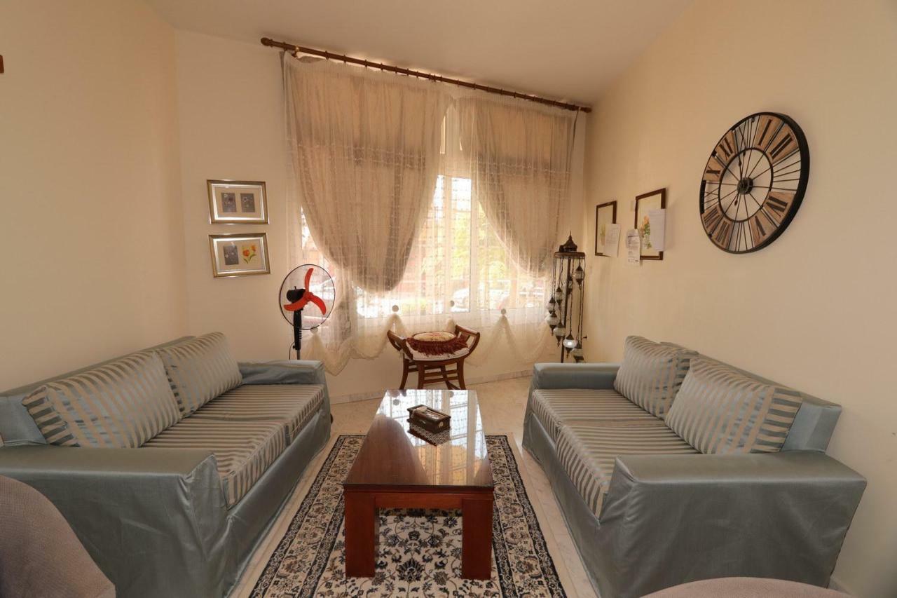Aparthotel G. Kiapekou à Loutra Edipsou  Extérieur photo